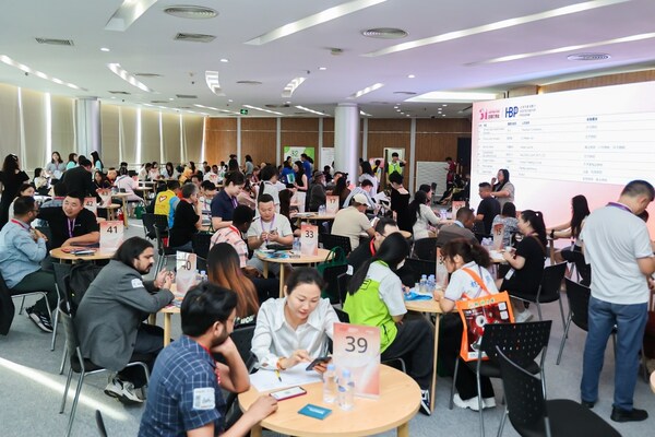 直通全球客源，第34届古镇灯博会特邀100+海外大买家，开启春季采购盛会