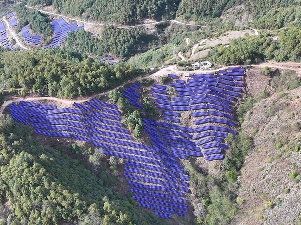 东方日升实力斩获华能1.2GW异质结组件大单